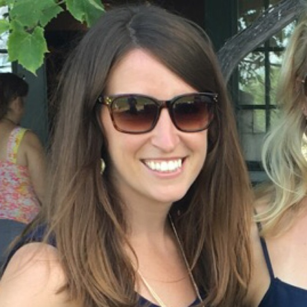Meet your Posher, Caitlin